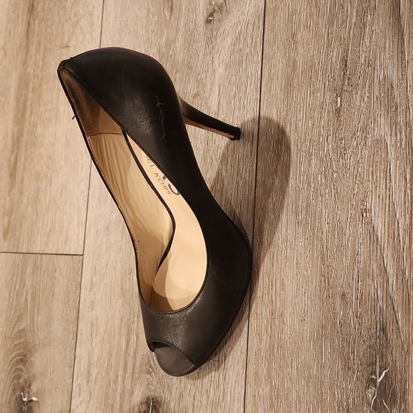 Michael Kors High Heels - Picture 2 of 7